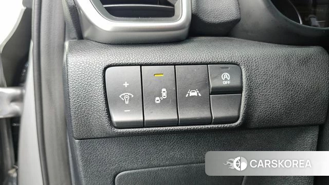 Kia Sportage The Bold 2021 Серебряный из Кореи, фото 3