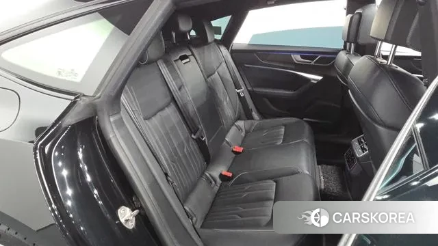 Audi A7 (4K) id 3011632 из Кореи 3