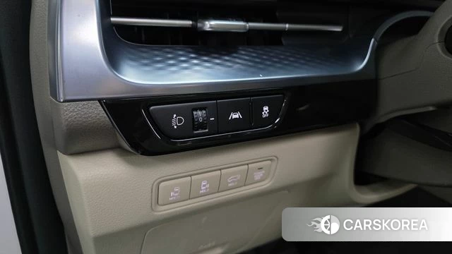Kia Carnival 4th generation 2022 Белый из Кореи, фото 3