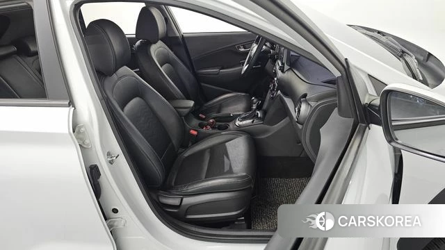 Hyundai Kona 2018 Белый из Кореи, фото 3