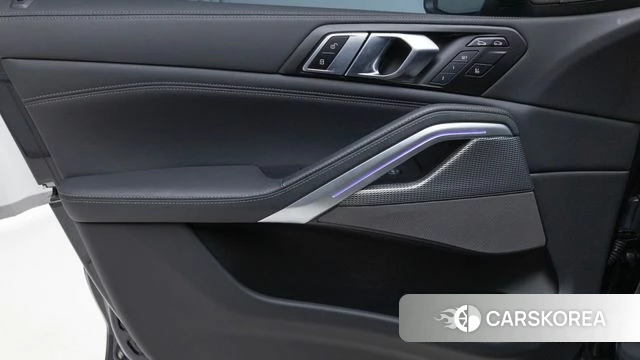 BMW X6 (G06) 2023 Черный из Кореи, фото 3