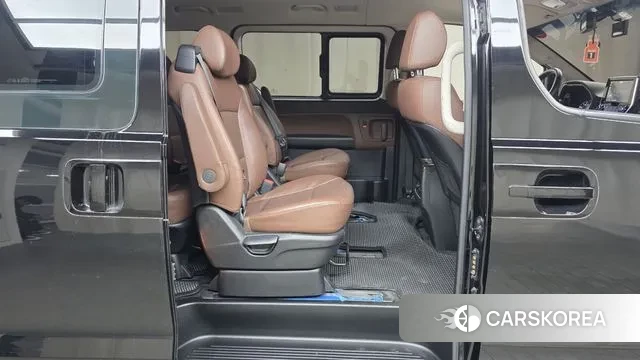 Hyundai The New Grand Starex 2020 Черный из Кореи, фото 3