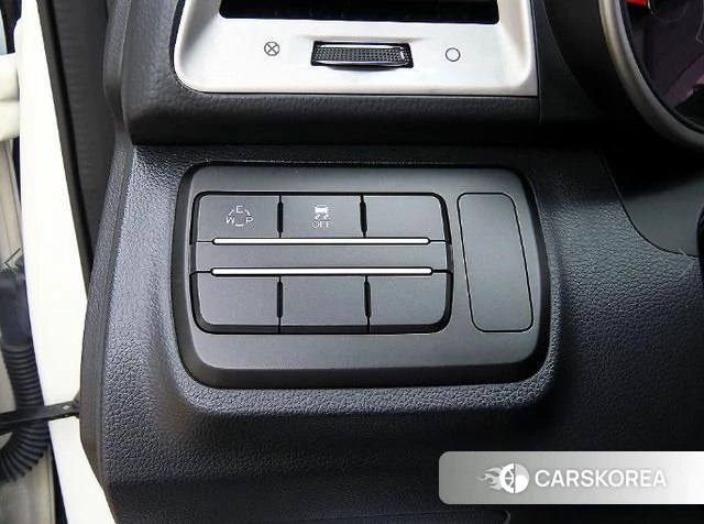 Ssangyong Tivoli Armor 2018 Белый из Кореи, фото 3