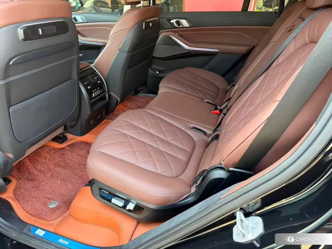 BMW X7 2025 Черный из Китая, фото 3