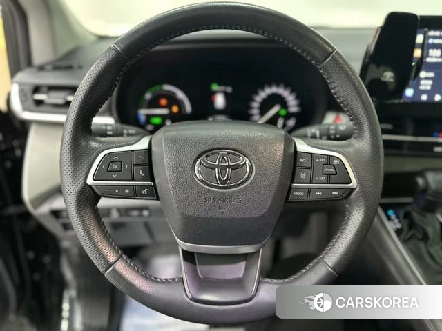 Toyota Grevia 2024 Черный из Китая, фото 3
