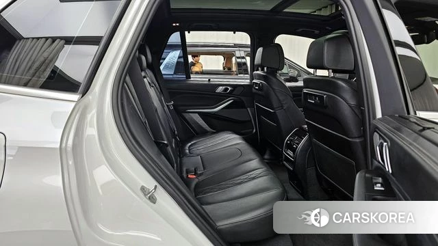 BMW X5 (G05) 2023 Белый из Кореи, фото 3