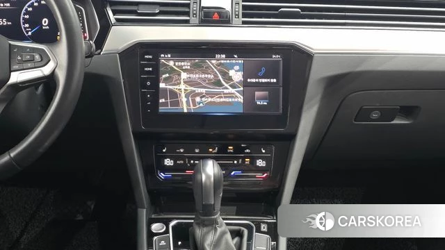 Volkswagen Passat GT (B8) 2022 Белый из Кореи, фото 3