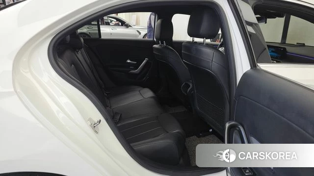 Mercedes-Benz A-Class W177 2020 Белый из Кореи, фото 3