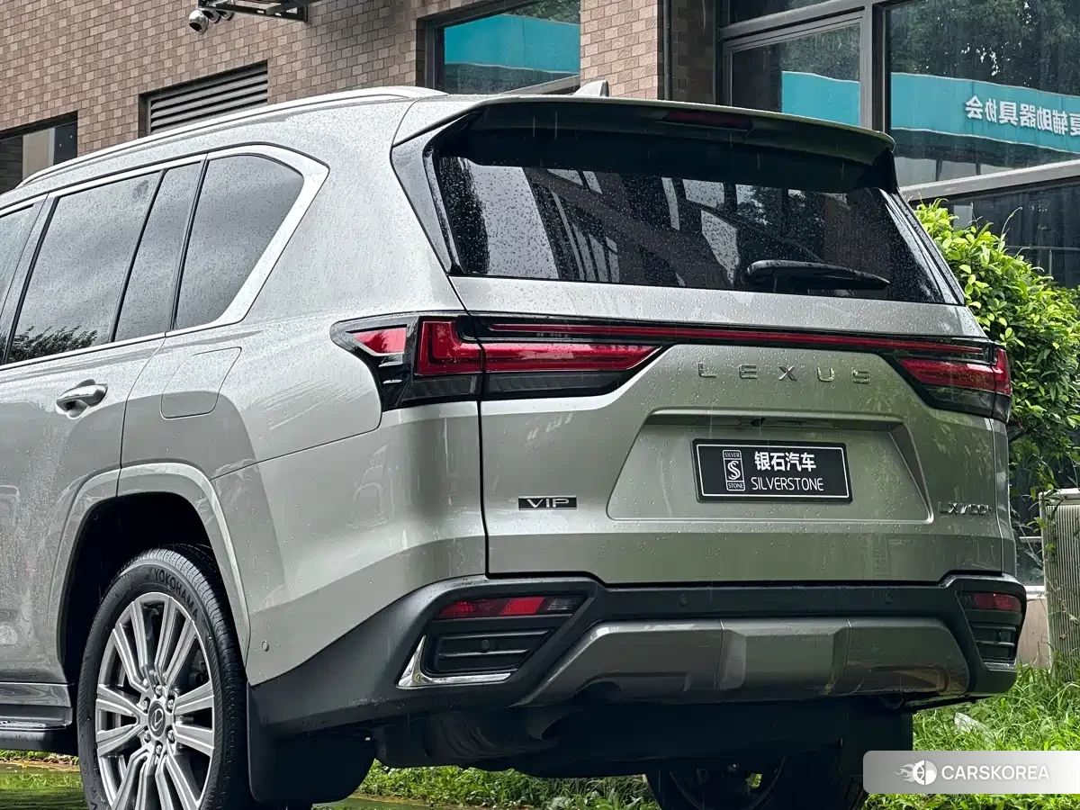 Lexus LX 2026 Silver/gray из Китая, фото 3