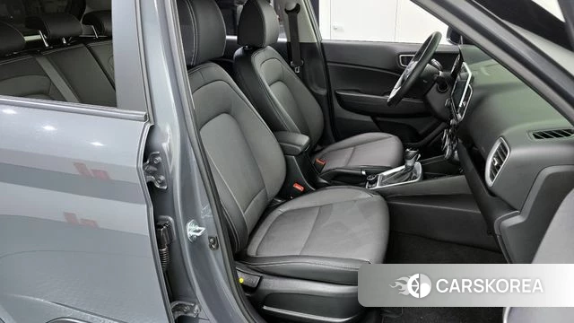 Hyundai Venue 2025 Серый из Кореи, фото 3