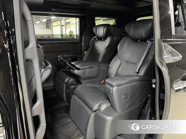 Toyota Alphard 4th Generation 2024 Черный из Кореи, фото 3