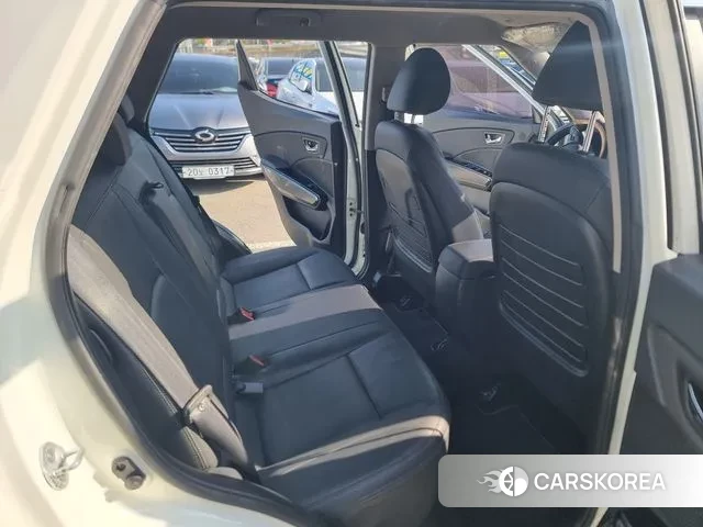 Ssangyong Berry New Tivoli 2020 Жемчужный цвет из Кореи, фото 3