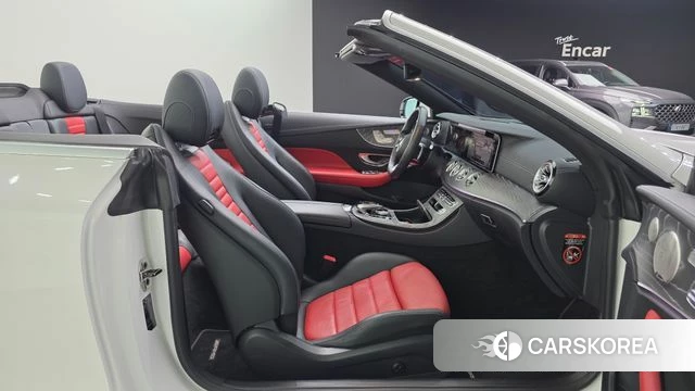 Mercedes-Benz E-Class W213 2022 Белый из Кореи, фото 3