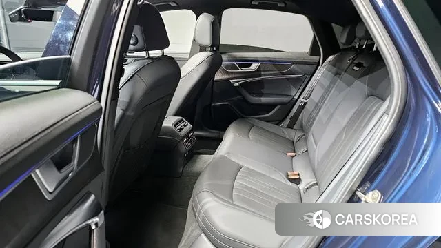 Audi A6 (C8) 2023 Синий из Кореи, фото 3