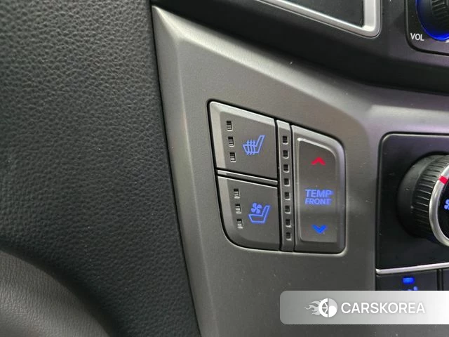 Hyundai The New Grand Starex 2018 Серебряный из Кореи, фото 3