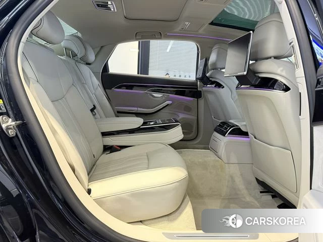 Audi A8 2020 Черный из Китая, фото 3