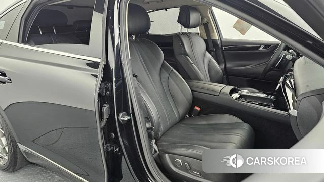 Genesis G80 (RG3) 2022 Черный из Кореи, фото 3