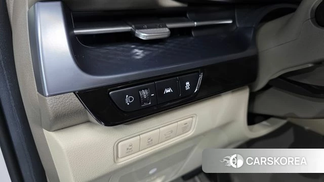 Kia Carnival 4th generation 2022 Белый из Кореи, фото 3