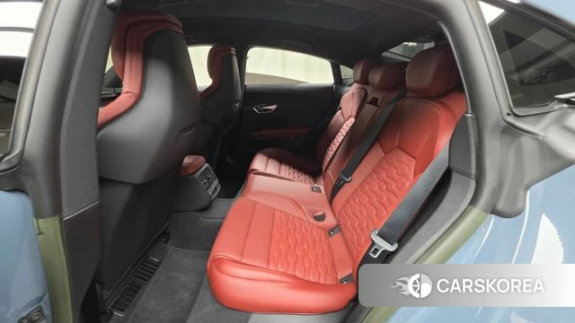 Audi e-Tron GT 2022 Небесно-голубой из Кореи, фото 3