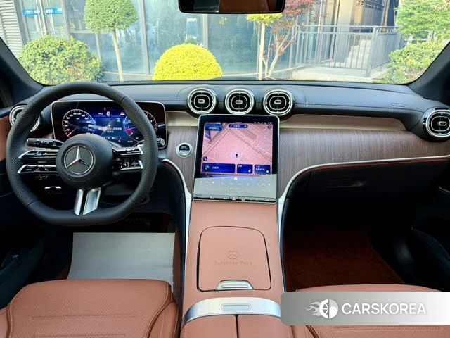 Mercedes-Benz GLC 2025 Черный из Китая, фото 3