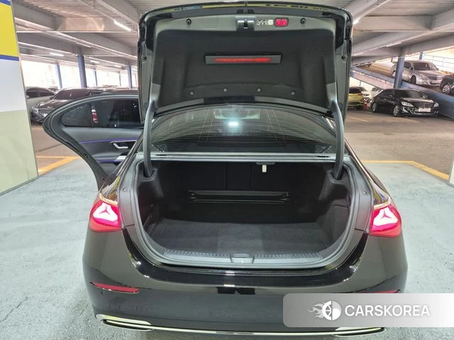 Mercedes-Benz E-Class W214 2025 Черный из Кореи, фото 3