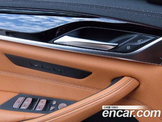 BMW 5 Series (G30) id 2702525 из Кореи 3