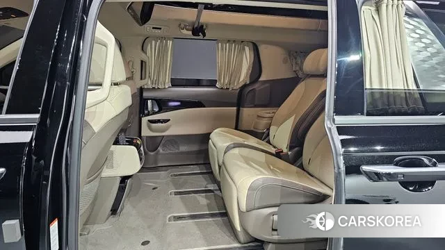 Kia Carnival 4th generation 2023 Черный из Кореи, фото 3