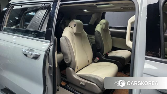 Kia The New Carnival 4th Generation 2024 Серый из Кореи, фото 3