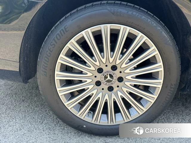 Mercedes-Benz E-class 2024 Черный из Китая, фото 3