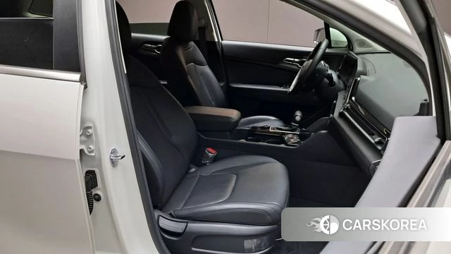 Kia Sportage 5th Generation 2024 Белый из Кореи, фото 3