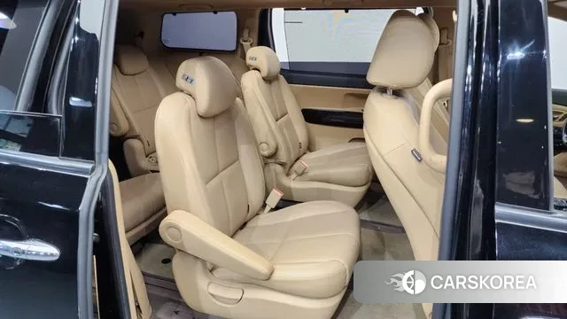 Kia The New Carnival 2019 Черный из Кореи, фото 3