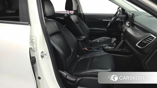 Kia Seltos 2020 Белый из Кореи, фото 3