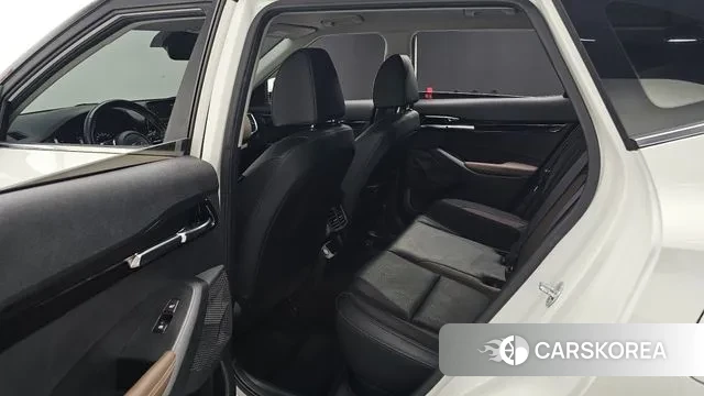 Kia Seltos 2021 Белый из Кореи, фото 3