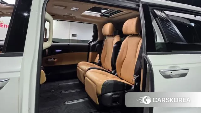 Kia Carnival 4th generation 2023 Белый из Кореи, фото 3