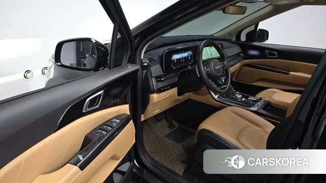 Kia Carnival 4th generation 2023 Черный из Кореи, фото 3