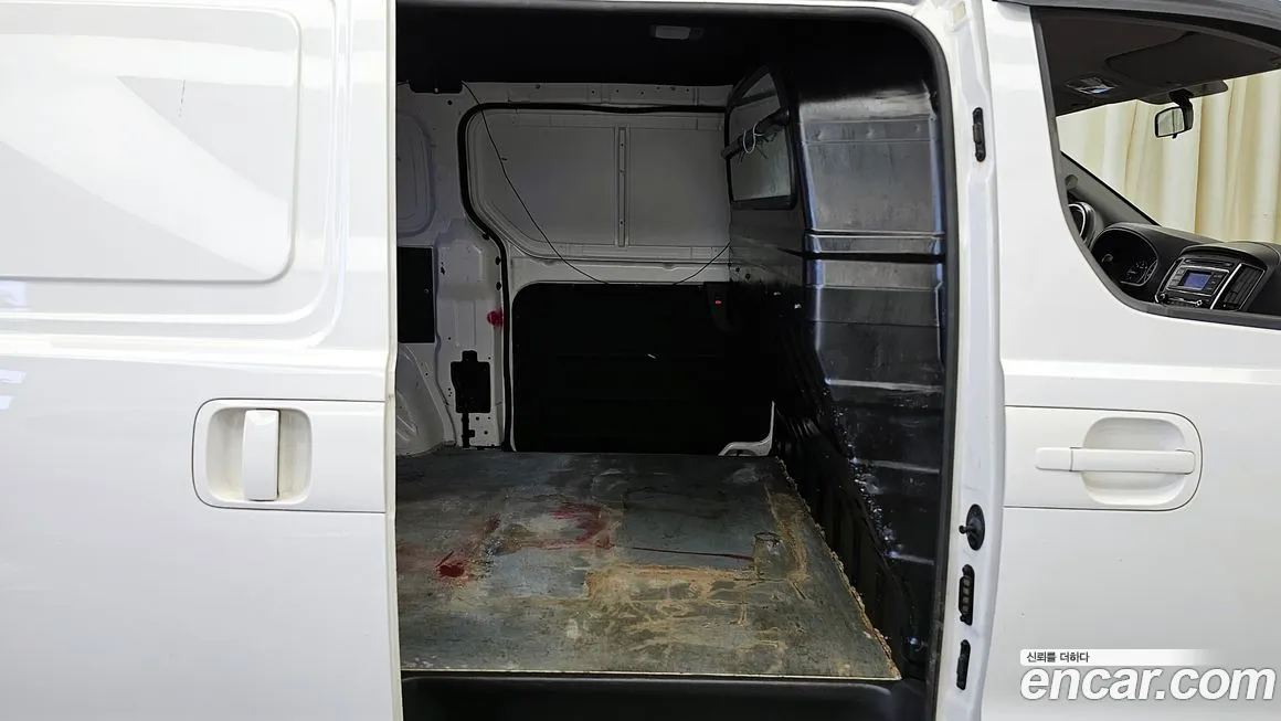 Hyundai The New Grand Starex 2018 Белый из Кореи, фото 3