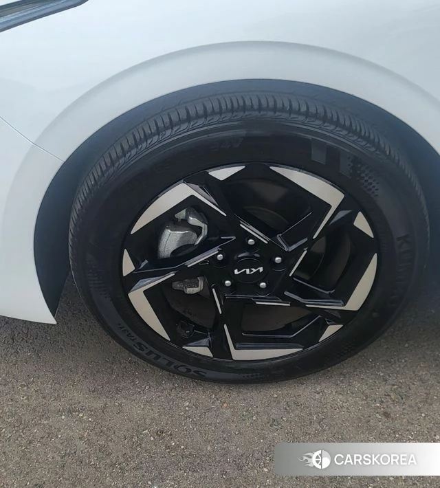 Kia The New K5 3rd generation 2024 Белый из Кореи, фото 3