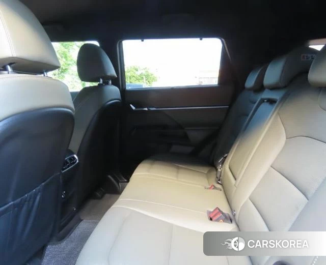 Ssangyong Torres 2022 Черный из Кореи, фото 3