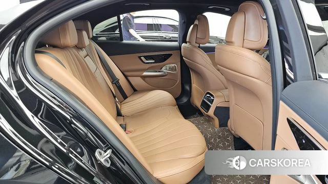Mercedes-Benz E-Class W214 2025 Черный из Кореи, фото 3