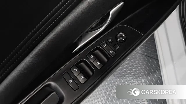 Hyundai Avante Hybrid (CN7) 2020 Белый из Кореи, фото 3