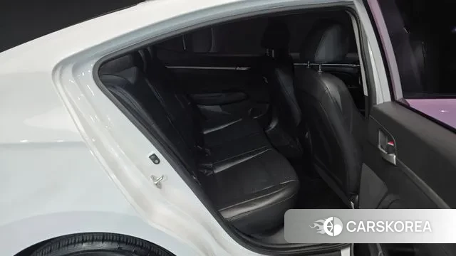 Hyundai The New Avante AD 2018 Белый из Кореи, фото 3