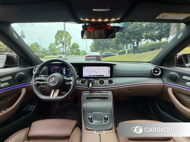 Mercedes-Benz E-class PHEV 2022 Коричневый из Китая, фото 3
