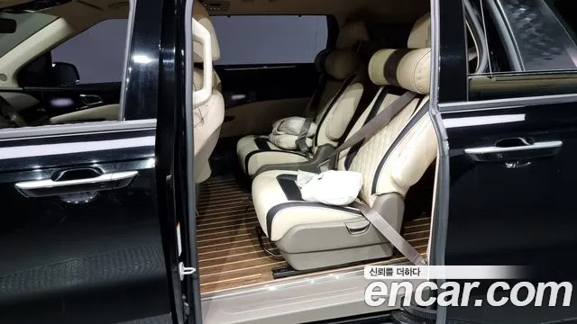 Kia Carnival 4th generation 2021 Черный из Кореи, фото 3