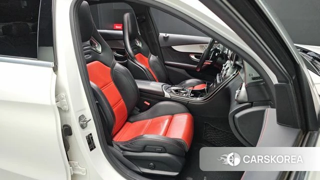 Mercedes-Benz C-Class W205 2018 Белый из Кореи, фото 3