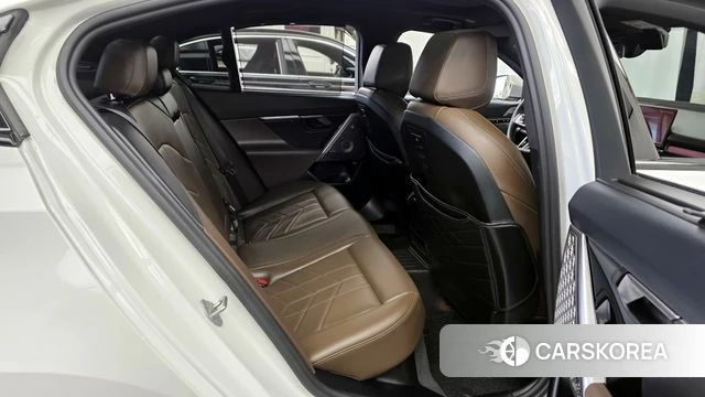 BMW i5 (G60) 2025 Белый из Кореи, фото 3