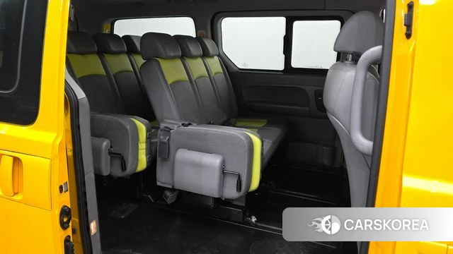 Hyundai The New Grand Starex 2021 Желтый из Кореи, фото 3