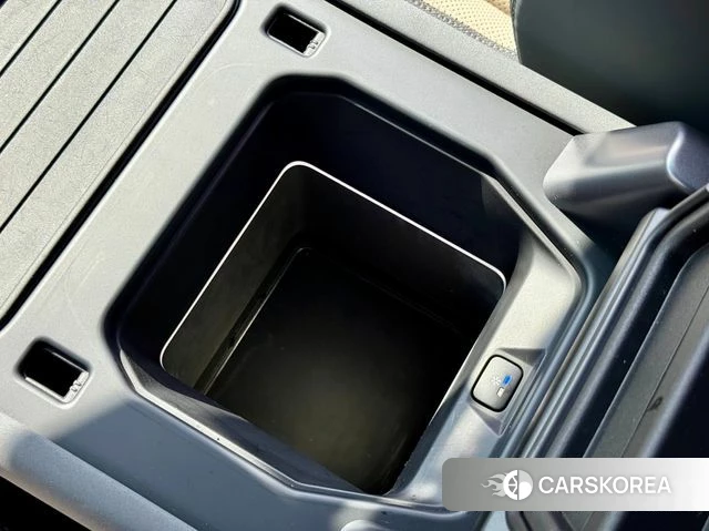 Land Rover Defender (L663) 2023 Белый из Кореи, фото 3