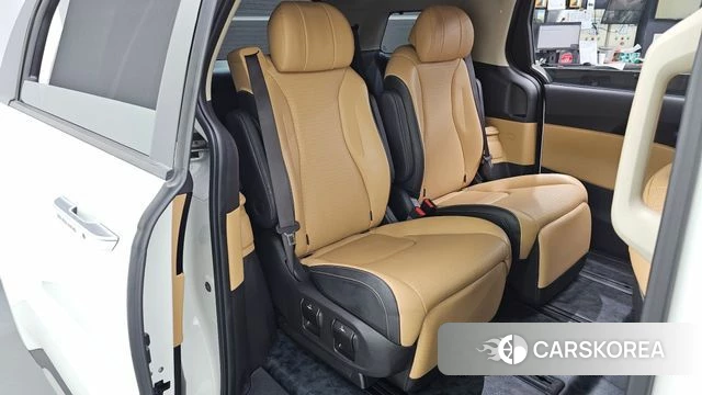 Kia Carnival 4th generation 2023 Белый из Кореи, фото 3