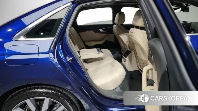 Audi A4 (B9) 2023 Синий из Кореи, фото 3