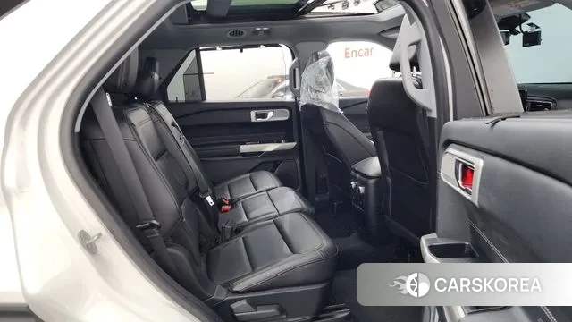 Ford Explorer 6th Generation 2021 Белый из Кореи, фото 3